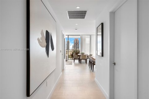 Condo in Miami Beach, Florida, 3 bedrooms  № 2078946 - photo 7