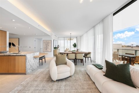 Condo in Miami Beach, Florida, 3 bedrooms  № 2078946 - photo 24