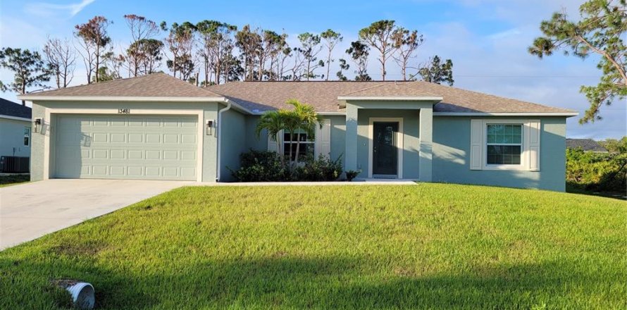 Casa en Port Charlotte, Florida 3 dormitorios, 152.36 m2 № 2114929