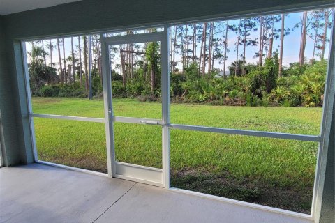 Casa en alquiler en Port Charlotte, Florida, 3 dormitorios, 152.36 m2 № 2114929 - foto 19