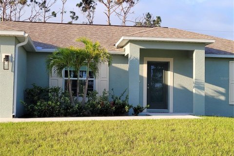 Casa en alquiler en Port Charlotte, Florida, 3 dormitorios, 152.36 m2 № 2114929 - foto 2