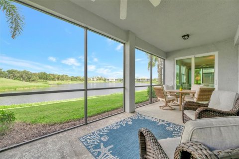 Townhouse in Bradenton, Florida 3 bedrooms, 164.34 sq.m. № 2196716 - photo 2