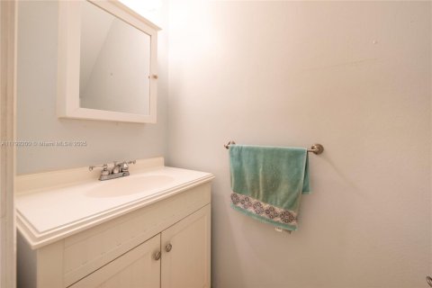 Townhouse in Plantation, Florida 3 bedrooms, 164.44 sq.m. № 1826033 - photo 13