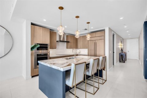 Copropriété à vendre à Saint Petersburg, Floride: 2 chambres, 201.78 m2 № 2423591 - photo 7