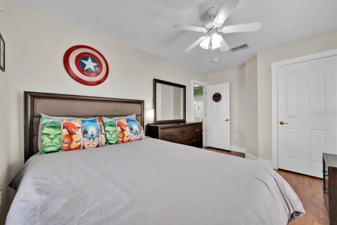 House in Davenport, Florida 5 bedrooms, 201.41 sq.m. № 1569295 - photo 21