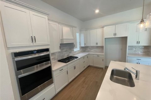 Casa en venta en Riverview, Florida, 5 dormitorios, 270.81 m2 № 1916558 - foto 2