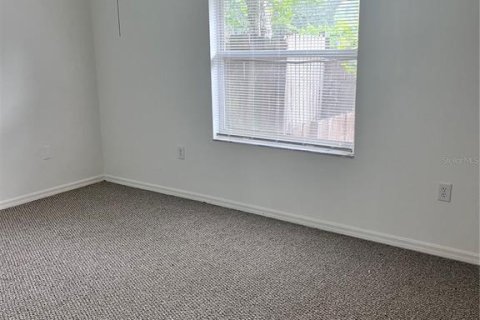 Casa en alquiler en Saint Petersburg, Florida, 3 dormitorios, 145.48 m2 № 1913057 - foto 3