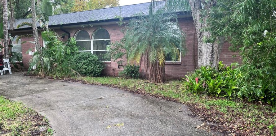 Casa en Saint Petersburg, Florida 3 dormitorios, 145.48 m2 № 1913057