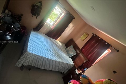 Купить виллу или дом в Майами, Флорида 3 спальни, 79.06м2, № 1955545 - фото 4