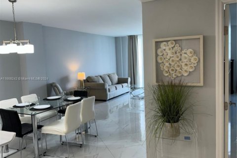 Copropriété à louer à Sunny Isles Beach, Floride: 1 chambre, 93.37 m2 № 2155120 - photo 9
