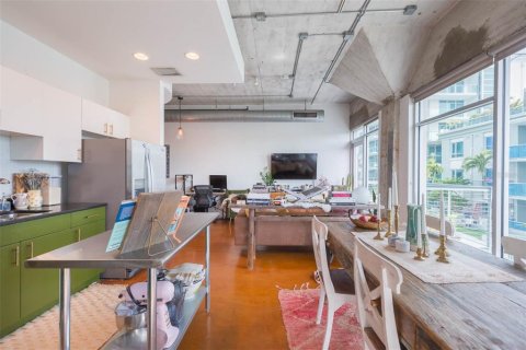 Condominio en alquiler en Tampa, Florida, 1 dormitorio, 85.93 m2 № 1821459 - foto 22
