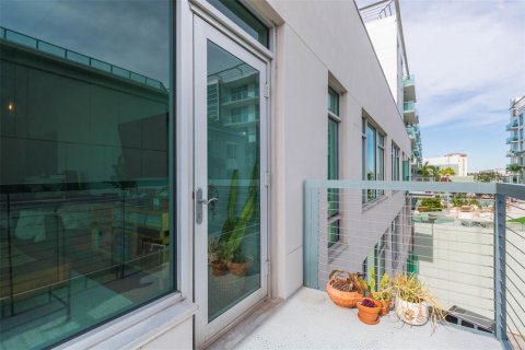 Condominio en alquiler en Tampa, Florida, 1 dormitorio, 85.93 m2 № 1821459 - foto 24