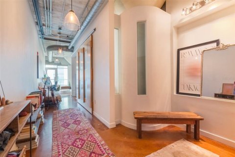 Condominio en alquiler en Tampa, Florida, 1 dormitorio, 85.93 m2 № 1821459 - foto 11