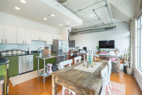 Condominio en alquiler en Tampa, Florida, 1 dormitorio, 85.93 m2 № 1821459 - foto 21