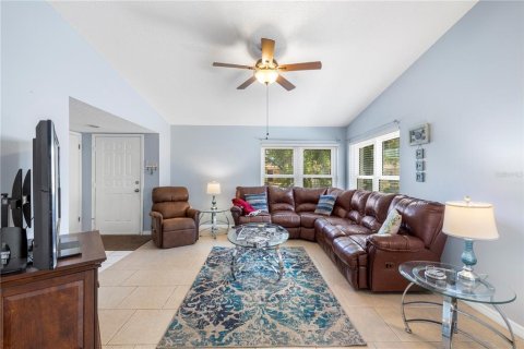 Condominio en venta en Holiday, Florida, 2 dormitorios, 122.45 m2 № 2093956 - foto 7