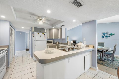 Condominio en venta en Holiday, Florida, 2 dormitorios, 122.45 m2 № 2093956 - foto 23