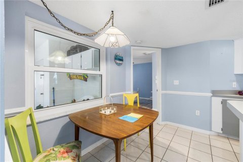 Condominio en venta en Holiday, Florida, 2 dormitorios, 122.45 m2 № 2093956 - foto 25
