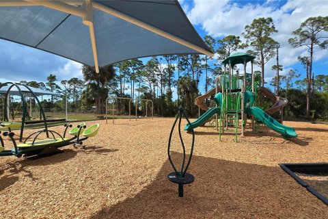 Terreno en venta en Punta Gorda, Florida № 1521628 - foto 30