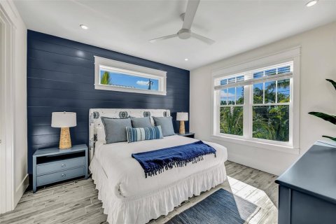 Casa en venta en Bradenton Beach, Florida, 7 dormitorios, 272.95 m2 № 1904618 - foto 16