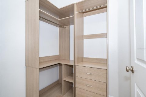 Adosado en alquiler en Orlando, Florida, 3 dormitorios, 199.74 m2 № 2107406 - foto 23