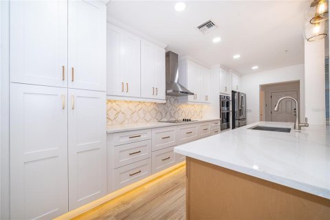 Adosado en alquiler en Orlando, Florida, 3 dormitorios, 199.74 m2 № 2107406 - foto 7