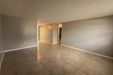 Apartment in Venice, Florida 2 bedrooms, 72.74 sq.m. № 2394218 - photo 2