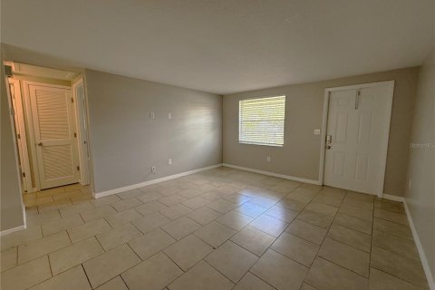 Apartment in Venice, Florida 2 bedrooms, 72.74 sq.m. № 2394218 - photo 3