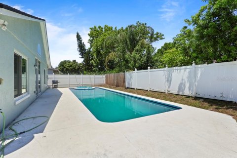 Villa ou maison à vendre à Orlando, Floride: 3 chambres, 199.93 m2 № 2420428 - photo 21