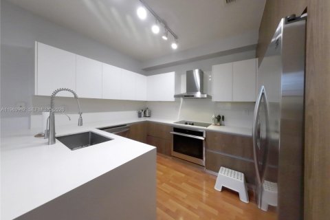 Снять в аренду кондоминиум в Плантация, Флорида 2 спальни, 111.95м2, № 2024735 - фото 9