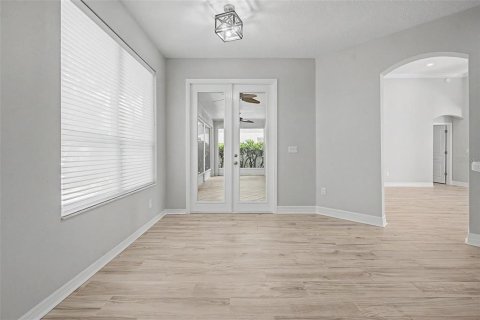 House in Tampa, Florida 4 bedrooms, 247.31 sq.m. № 2396110 - photo 18