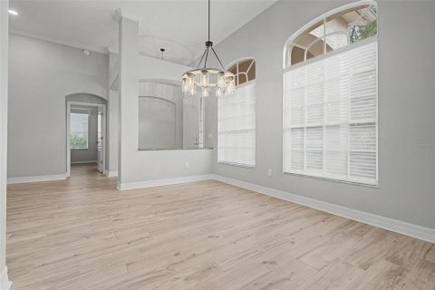 House in Tampa, Florida 4 bedrooms, 247.31 sq.m. № 2396110 - photo 6