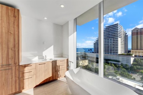 Condominio en venta en Fort Lauderdale, Florida, 4 dormitorios, 301 m2 № 2374848 - foto 19