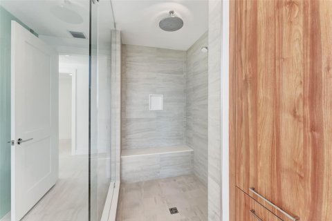 Condominio en venta en Fort Lauderdale, Florida, 4 dormitorios, 301 m2 № 2374848 - foto 20