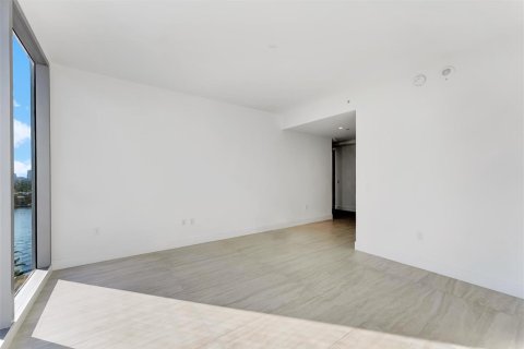 Condominio en venta en Fort Lauderdale, Florida, 4 dormitorios, 301 m2 № 2374848 - foto 15
