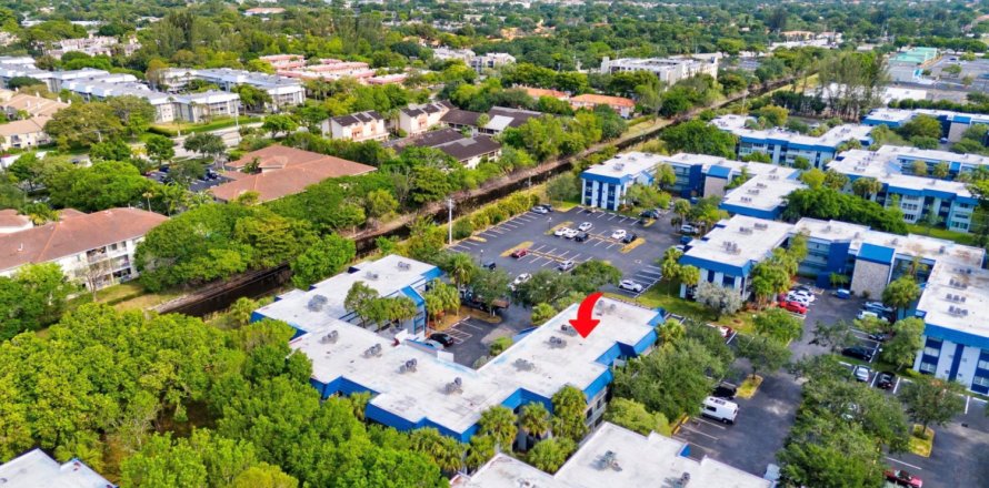 Condo in Margate, Florida, 1 bedroom № 1208774