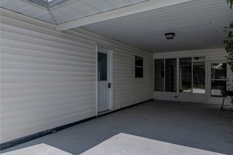 House in Lakeland, Florida 2 bedrooms, 125.42 sq.m. № 1673461 - photo 8