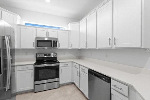 House in Englewood, Florida 2 bedrooms, 145.3 sq.m. № 1840530 - photo 13