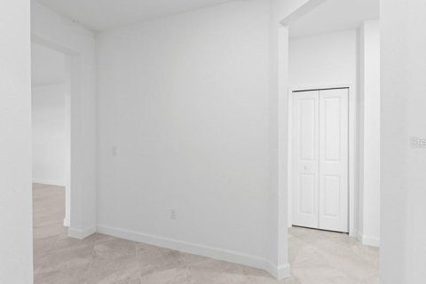 House in Englewood, Florida 2 bedrooms, 145.3 sq.m. № 1840530 - photo 3