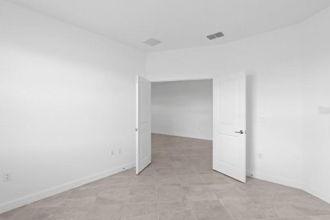 House in Englewood, Florida 2 bedrooms, 145.3 sq.m. № 1840530 - photo 10