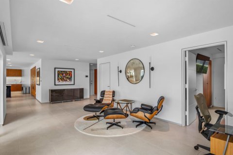 Villa ou maison à louer à Fort Lauderdale, Floride: 3 chambres, 177.81 m2 № 2274470 - photo 19