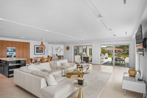 Villa ou maison à louer à Fort Lauderdale, Floride: 3 chambres, 177.81 m2 № 2274470 - photo 18