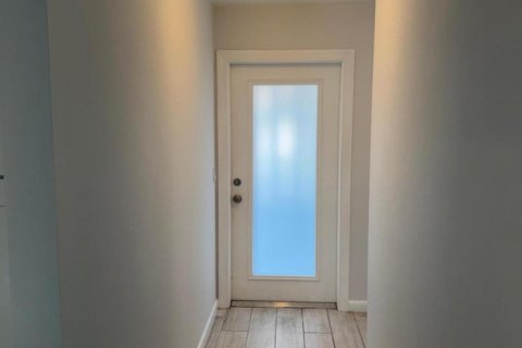 Снять в аренду квартиру в Делрей-Бич, Флорида 6 комнат, 114.18м2, № 2146723 - фото 24