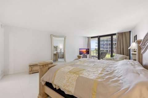 Copropriété à vendre à Palm Beach, Floride: 3 chambres, 196.86 m2 № 2262218 - photo 21
