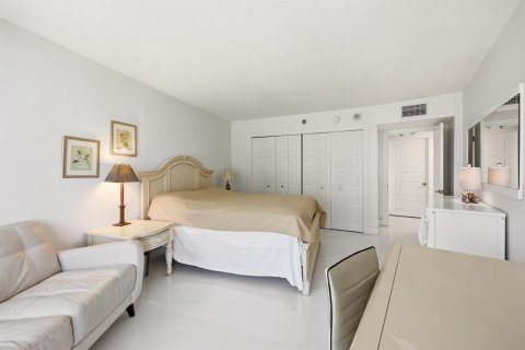 Copropriété à vendre à Palm Beach, Floride: 3 chambres, 196.86 m2 № 2262218 - photo 22
