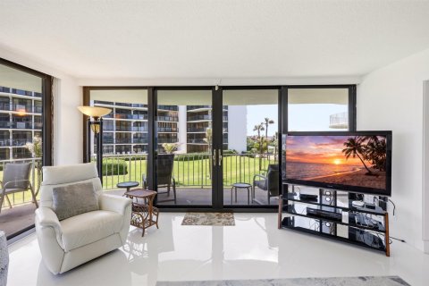 Copropriété à vendre à Palm Beach, Floride: 3 chambres, 196.86 m2 № 2262218 - photo 5