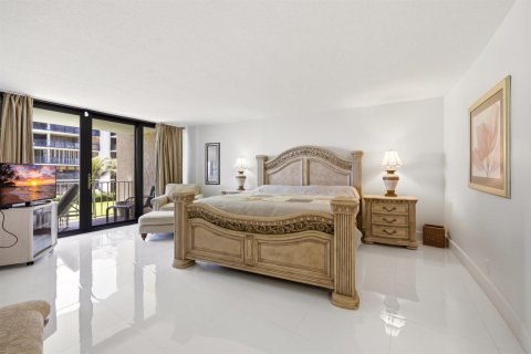 Copropriété à vendre à Palm Beach, Floride: 3 chambres, 196.86 m2 № 2262218 - photo 19