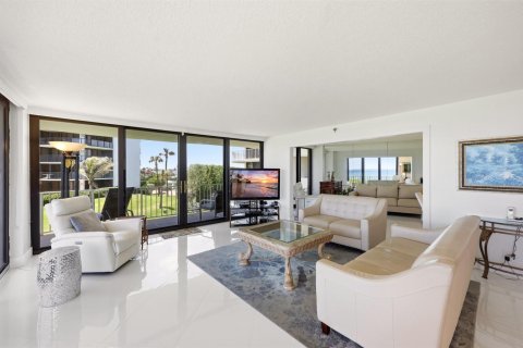 Copropriété à vendre à Palm Beach, Floride: 3 chambres, 196.86 m2 № 2262218 - photo 8