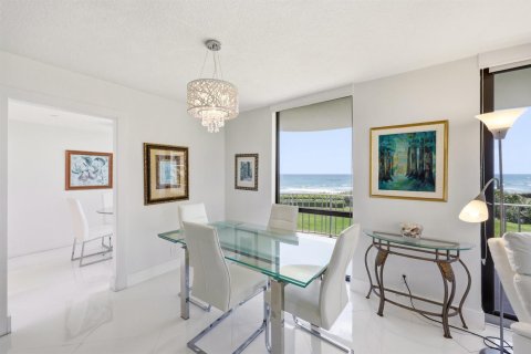 Copropriété à vendre à Palm Beach, Floride: 3 chambres, 196.86 m2 № 2262218 - photo 14