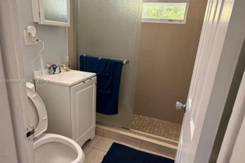 Immobilier commercial à vendre à Opa-locka, Floride: 130.81 m2 № 2187178 - photo 5