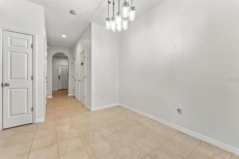 Touwnhouse à vendre à Pinellas Park, Floride: 3 chambres, 131.92 m2 № 2410329 - photo 12